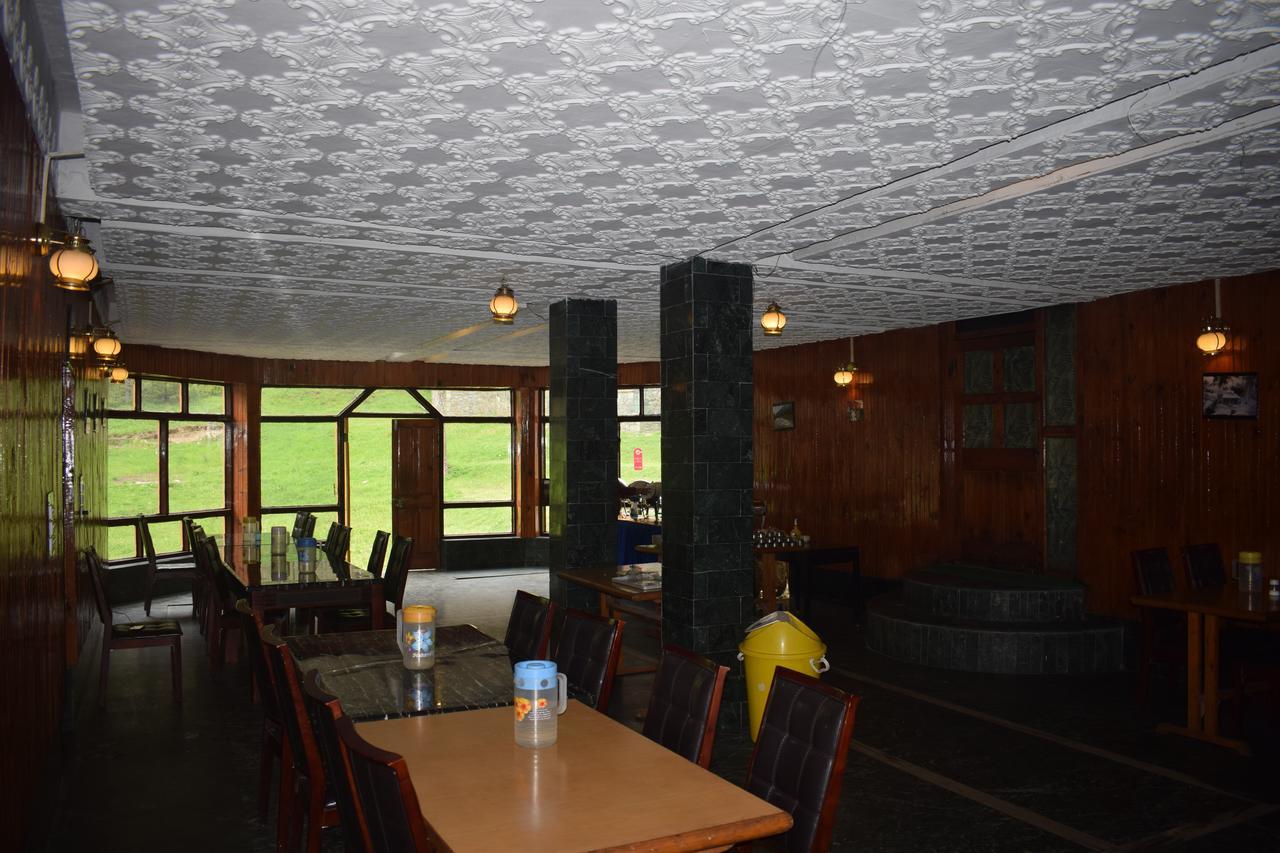 Aksa Resort Pahalgam Luaran gambar