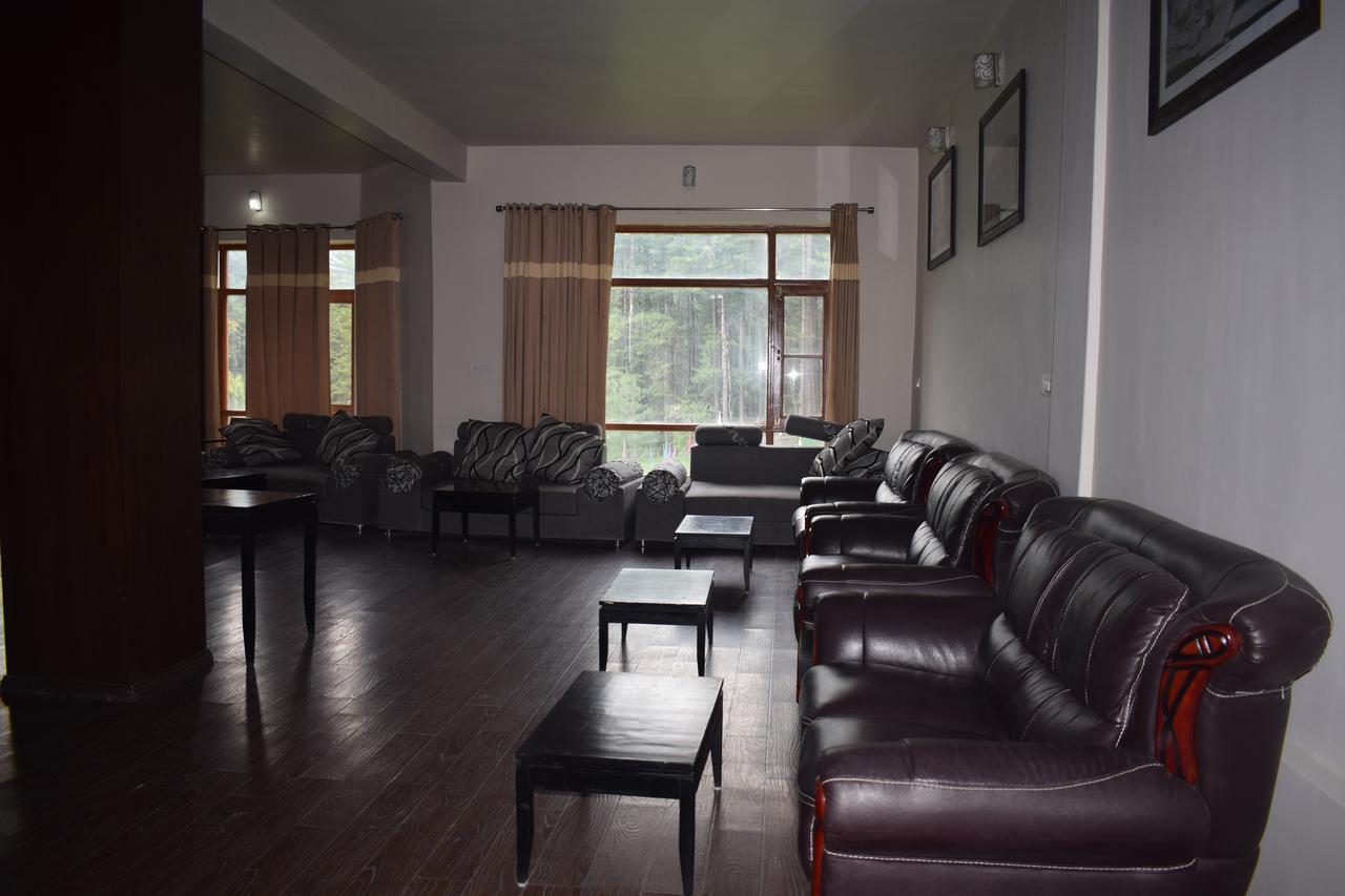 Aksa Resort Pahalgam Luaran gambar